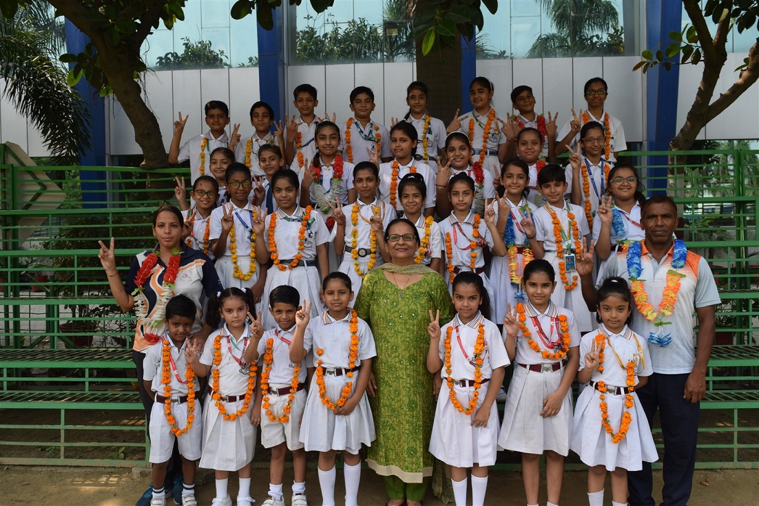 Little Angels won 12 Gold12 Silver and 10 Bronze Medals at District Level Inter-Center Championship