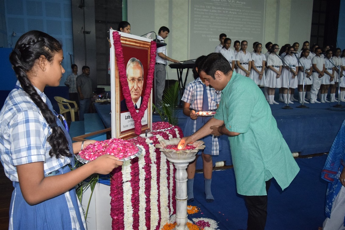 A Solemn Tribute to the Founder of Little Angels School on his 15th Death Anniversary